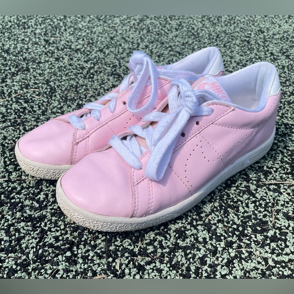 Nike Tennis Classic Style Light Pink Size 7 Sneakers with Perforated Check - Picture 7 of 11